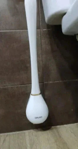 Brosse De Toilette En Silicone - Design Hygiénique À Fixation Murale — photo d'un client 5